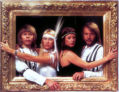 ABBA: In Concert \\ ABBA: The Definitive Collection на DVD ABBA: In Concert \\ ABBA: The Definitive Collection на DVD