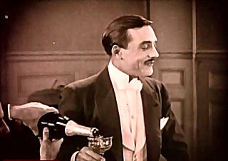 Семь лет несчастий на DVD