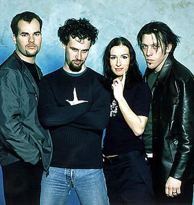 Guano Apes - Live на DVD Guano Apes - Live на DVD